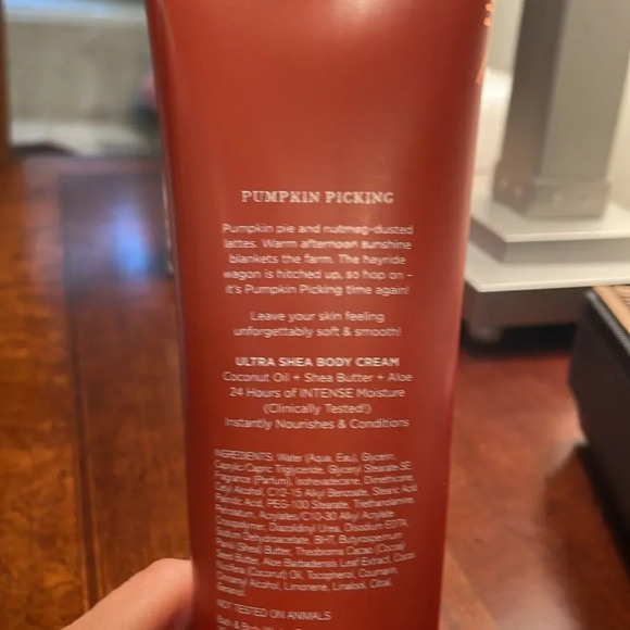 NWT Bath and Bodyworks Pumpkin Picking lotion. Only one lotion - Picture 5 of 6